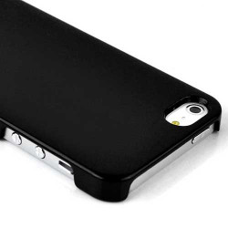 Coque rigide noire pour iPhone 5 et 5S