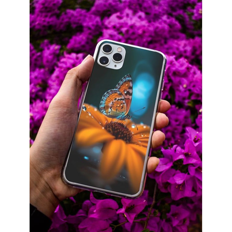 Coque Fleur papillon en gel pour iPhone 15 Pro